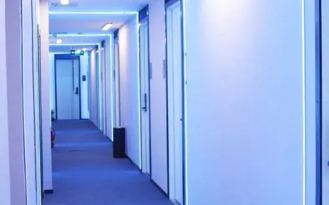 Boyu E-sports Hotel