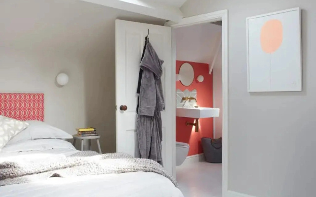 Stunning studio cntrl Totnes with parking