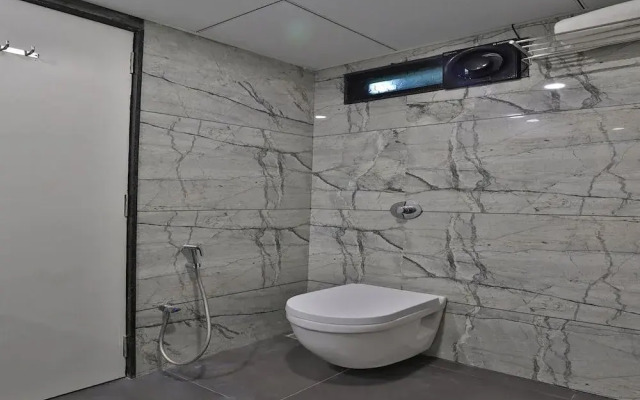 Hotel Privya by OYO Rooms