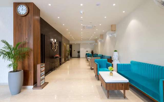 Hotel Regal Grand