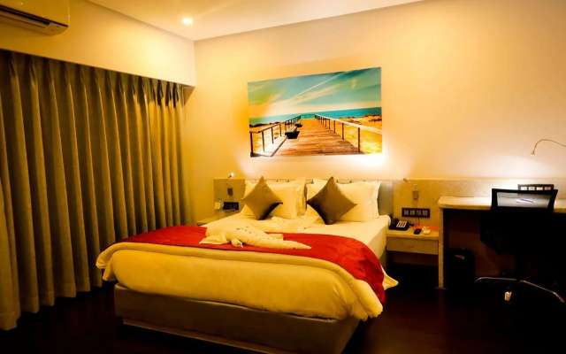 Kyriad Hotel Nashik by OTHPL