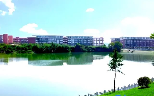 Days Inn Selected Wyndham Yongxing Hotel