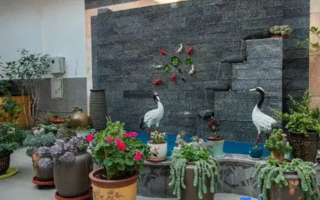 Chunhe Courtyard Homestay (Dukezong Ancient City)