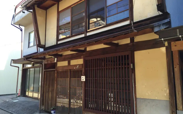 Yanaka No Taisuke