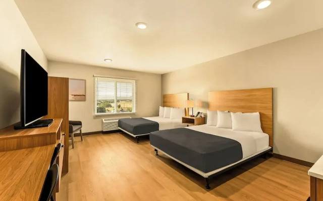LivAway Suites Phoenix-Glendale