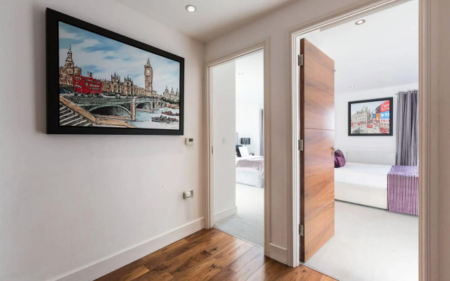 City Courtyard Apartments & Penthouse