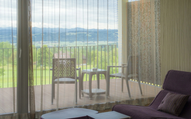 Small Luxury Hotel Wellnesshotel Golfpanorama