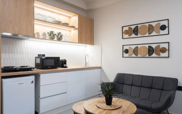 LIV - Comfortable Athens Studio S8-2a