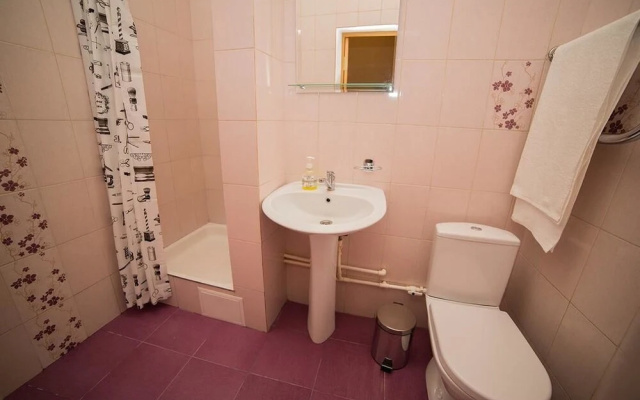 Hotel Akademicheskiy