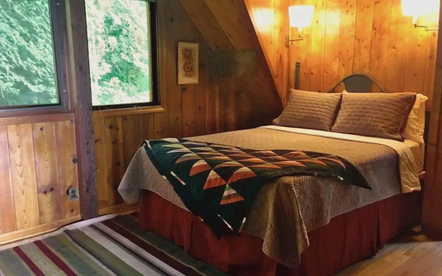 The Birdhouse Inn