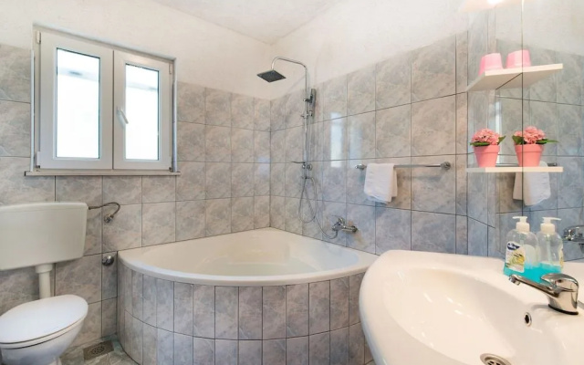 Apartment Gorana
