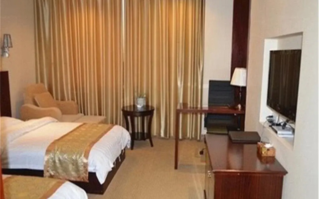 Yangzhong City Business Hotel
