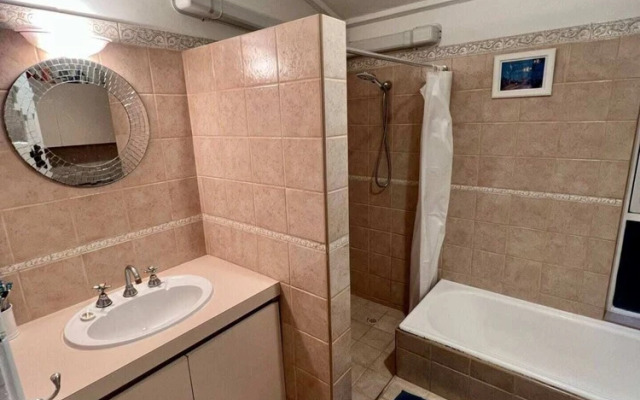Relaxing 3 Bedroom Apartment in Perth