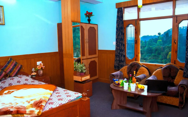 Aditya Home Stay