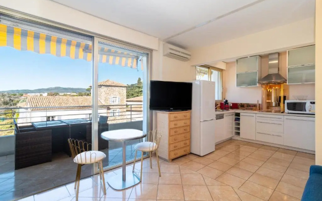 Studio terrasse - Piscine- Tennis