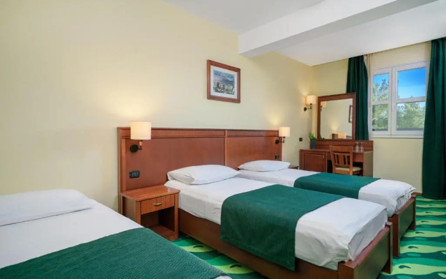 Vrata Krke Hotel