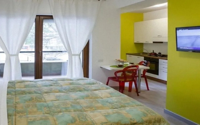 Up & Down Rooms