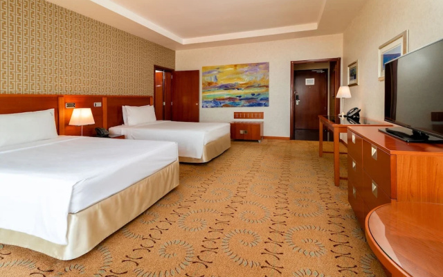 Holiday Inn Suites Kuwait by IHG