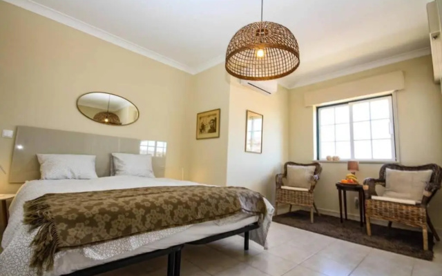 Townhouse w Beautiful terrace - 360 degrees views!