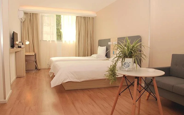 Hanting Hotel Kunming Mingcui Lake Yuantong Mountain