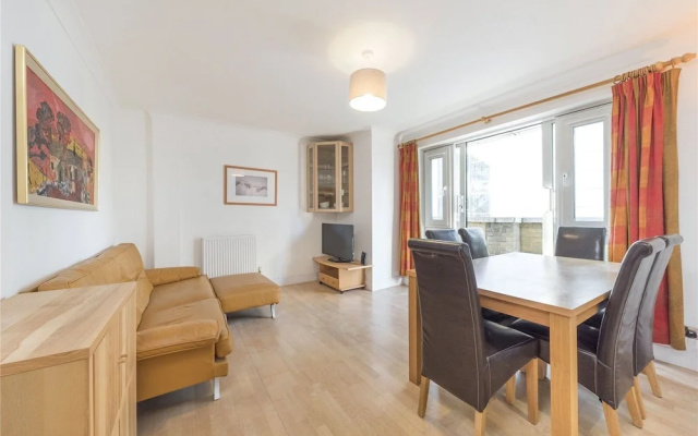 Quiet Elegant 2 beds 2 Bath Trafalgar Square