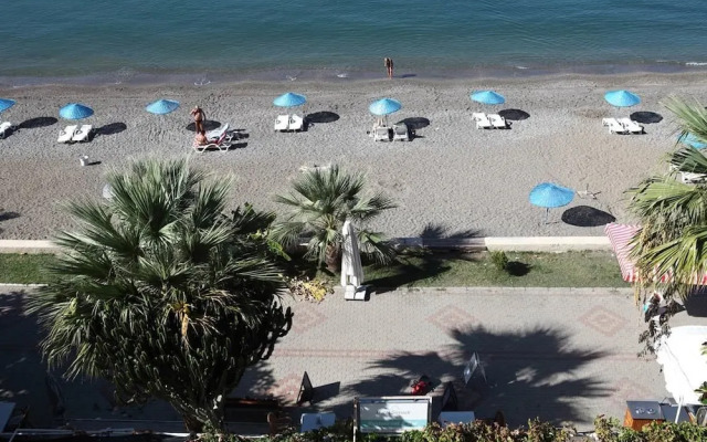 Simsek Hotel
