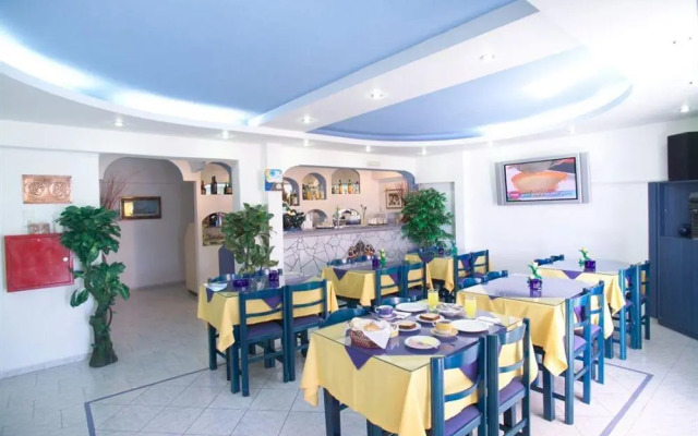Margarita Hotel