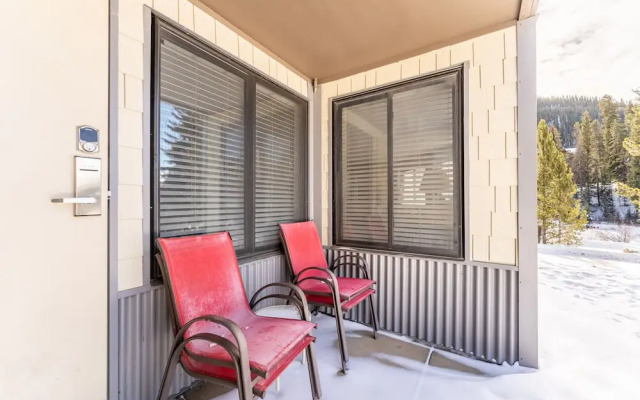 Plaza #1404 by Summit County Mountain Retreats