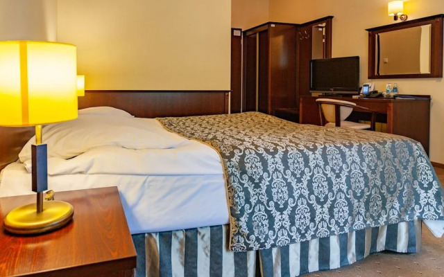 Hotel Robert's Port