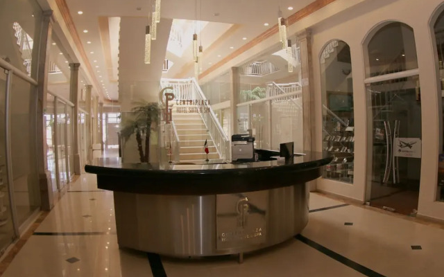 Centriplaza Hotel Suite & Spa