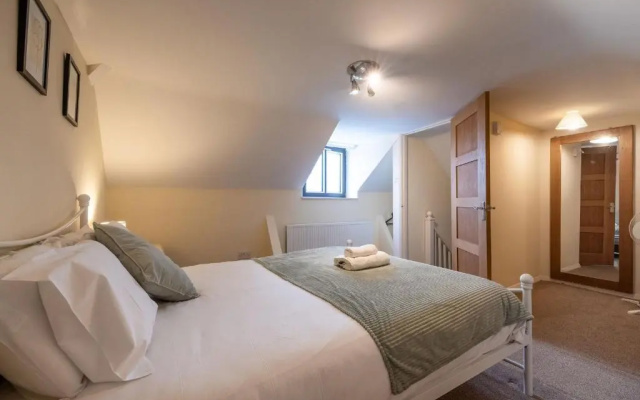 Stunning 4 BD Bungalow Banbury Northamptonshire
