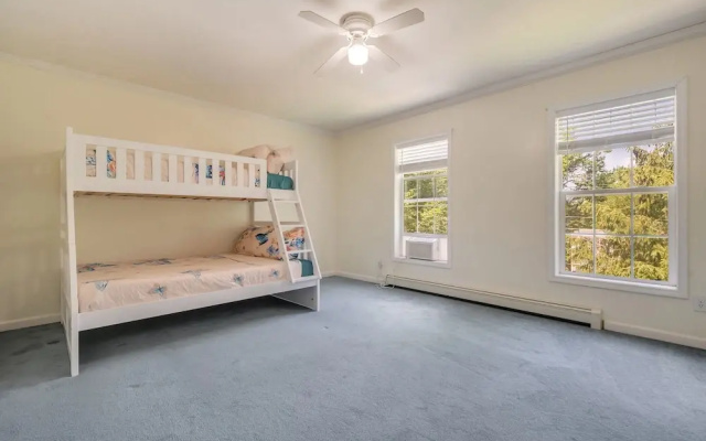 2900sqft villa near ski & snowboarding