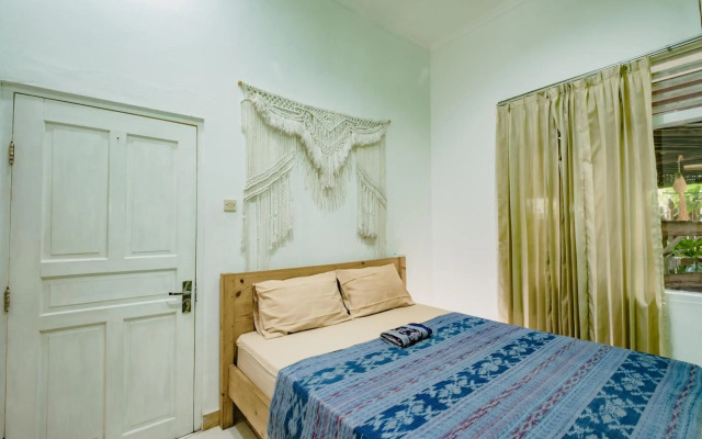 Happy Buddha Hostel