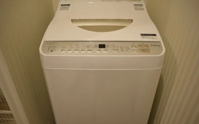 OOKINI Hotels Shinsaibashi Nagahori Apartment