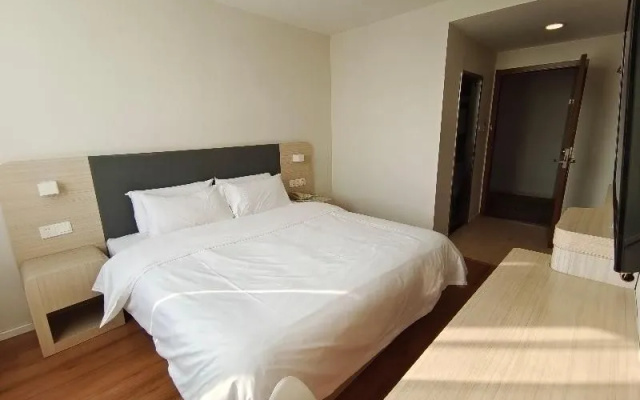 Hanting Hotel Shanghai South Railway Station Luoxiang Road Branch