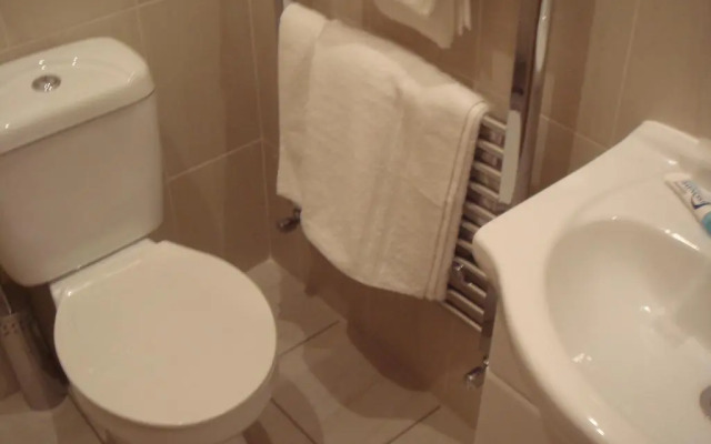 The Royal Valentia Hotel