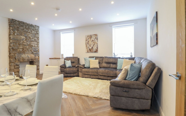 Gwydyr Bach 1
