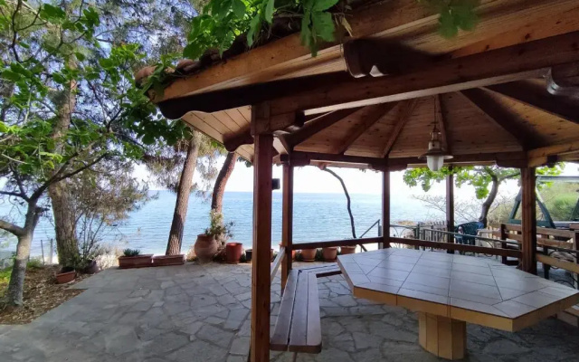 Ariadne Beach House