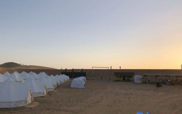 Shapotou Xingyue international camping base