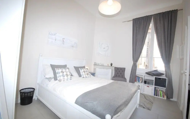Enticing Apartment in Nice With Balcony