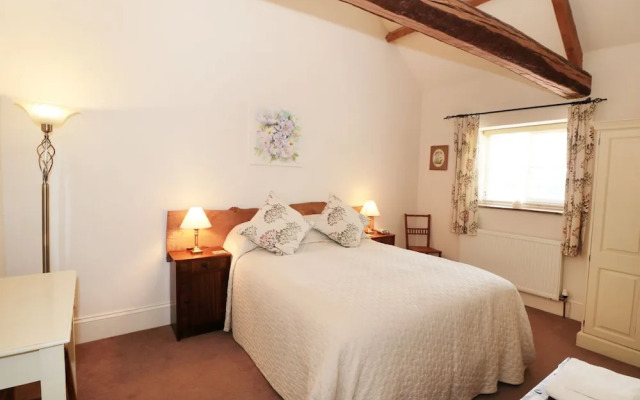 Henhouse Cottage