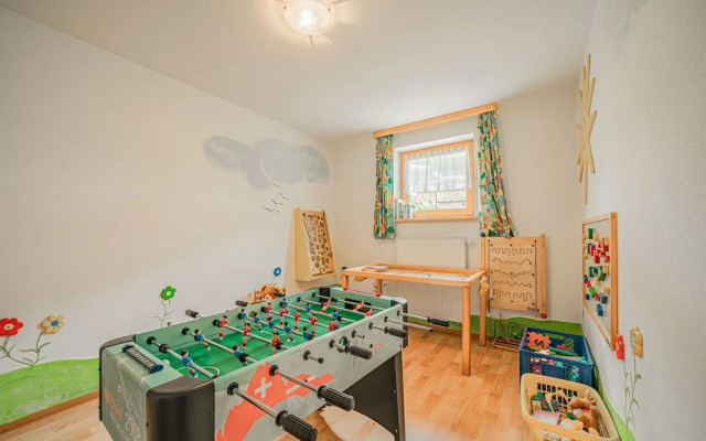 Apartment in Brixen Near Wilder Kaiser Gondola