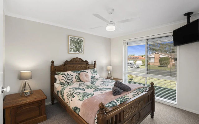 Guest House on Guy
