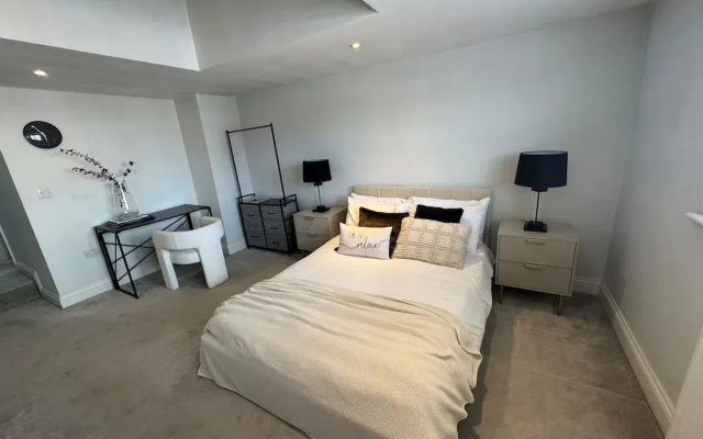 Urban Oasis - From 140 Per Night