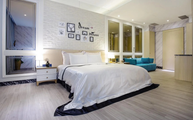 Portman Gifts Business Motel
