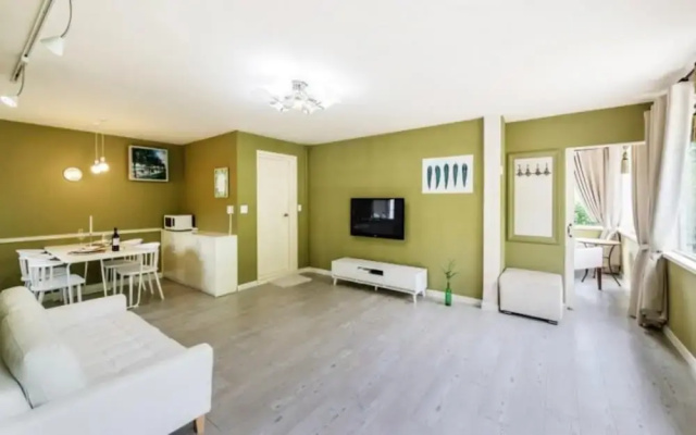Hongcheon Melrose Pension (Near Vivaldi Park)