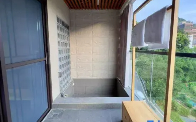 Yu Tang Ju Hot Springs Homestay