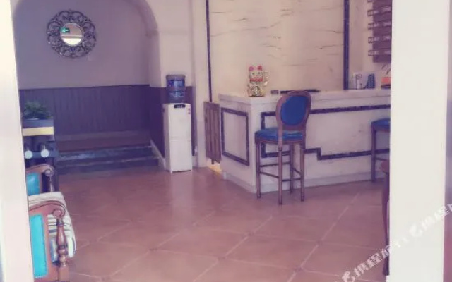 Wenjiang Kaili Hotel (Chengdu Caida North Gate)