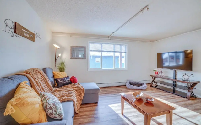 Anchorage Apartment Rental w/ Mountain Views!