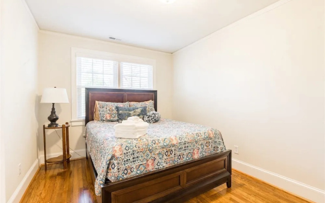 Randall St, 204